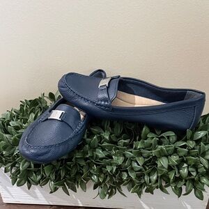 Giani Bernini 
Women's Dailyn Slip On Driver Loafers Navy Size 7.5 NWOT